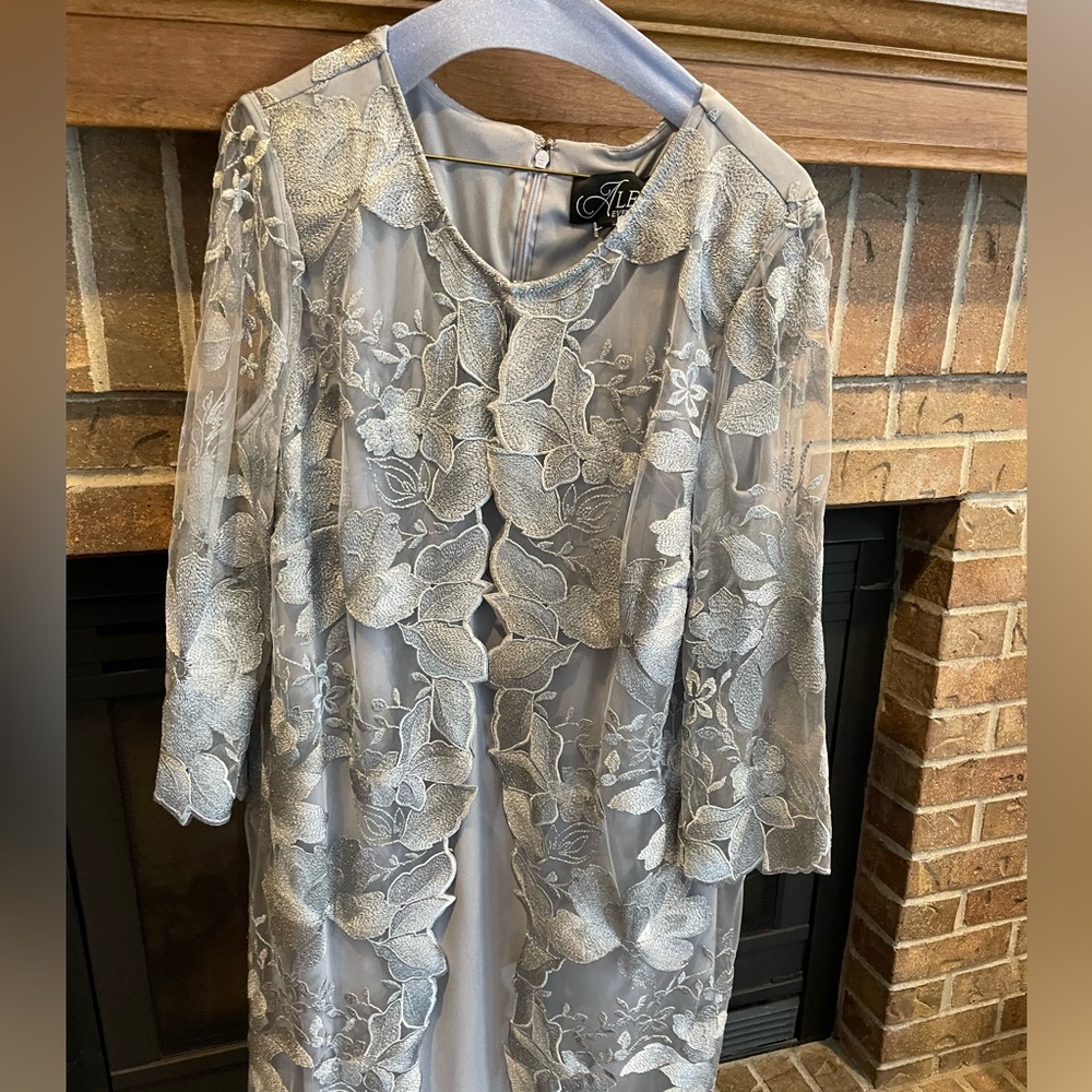 EUC Alex Evening knee length glittery silver formal one piece evening dress